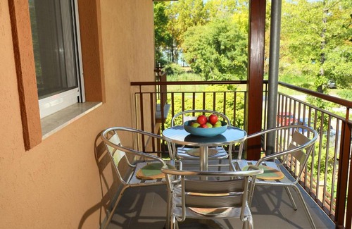 Balatonfoldvar Apartment | Apartment Catalpa by Interhome