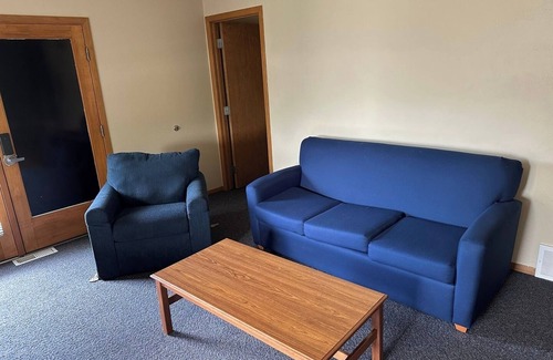 Plymouth Apartment | Apartment Centrally Located