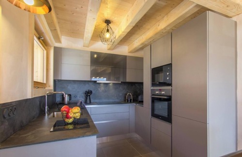 Les Saisies Apartment | Apartment 'Chalet A - o Saisies' with Mountain View, Private Terrace and Wi-Fi