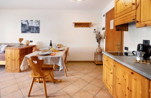 Santa Caterina Valfurva Apartment | Apartment 'Chalet Primula 11' with Mountain View, Private Terrace and Wi-Fi
