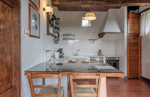 Pescia Apartment | Apartment 'Cima A Zano' with Mountain View, Shared Pool and Wi-Fi