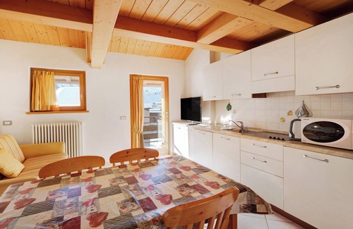 Livigno Apartment | Apartment "Cima Fopel" with Mountain View, Wi-Fi, Balcony, Terrace & Garden