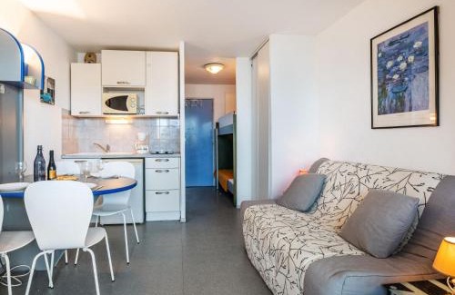 La Cote Radieuse Apartment | Apartment Copacabana-2 by Interhome