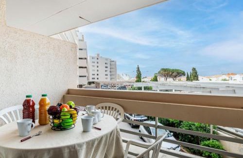 La Cote Radieuse Apartment | Apartment Copacabana-2 by Interhome