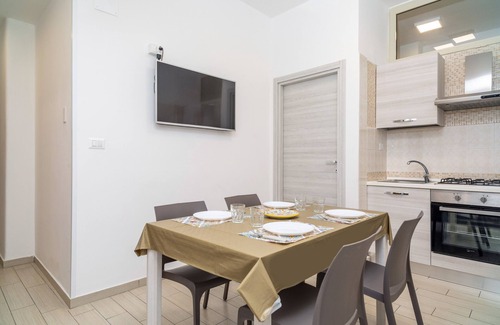 Borgo-Sanzio Apartment | Apartment "Davulia Comfort" with Balcony & Wi-Fi