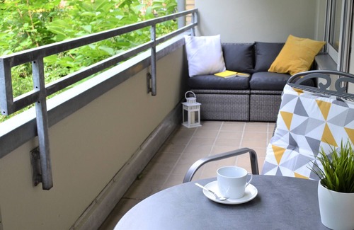 Mecklenbeck Apartment | Apartment
