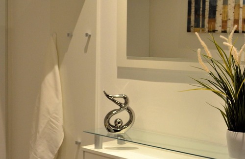 Mecklenbeck Apartment | Apartment