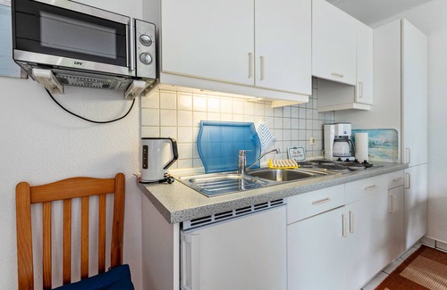 Wesselburenerkoog Apartment | Apartment 'Deichblick' with Balcony and Wi-Fi