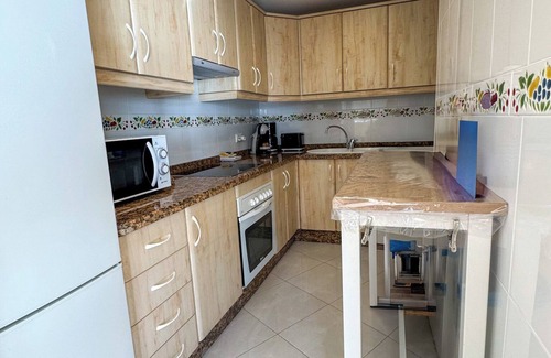 Torrox Costa Apartment | Apartment 'Del Sur' with Sea View, Wi-Fi and Air Conditioning