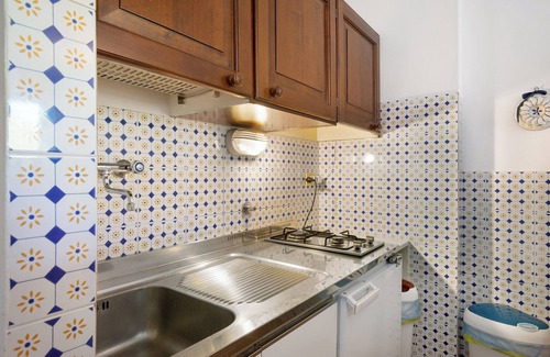 Manarola Apartment | Apartment 'Dolphin' with Sea View and Wi-Fi
