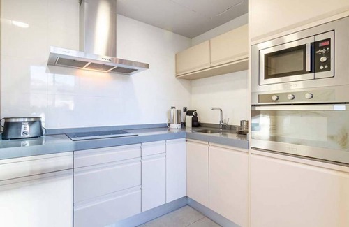 Bilbao City Centre Apartment | Apartment DUPLEX ISOZAKI-GUGGENHEIM