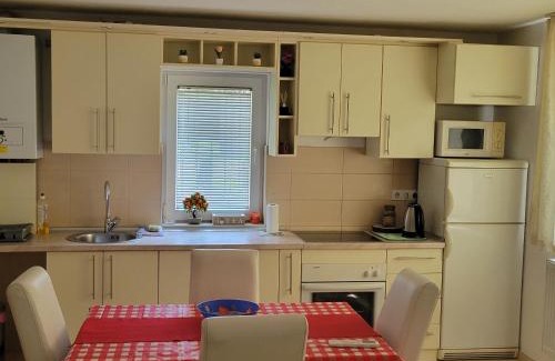 Novo Sarajevo Apartment | Apartment Dzeni