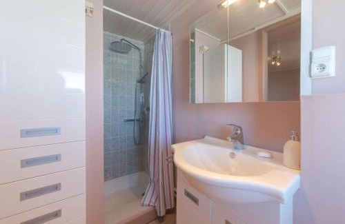 Klemskerke Apartment | Apartment Empaja great views and parking by Interhome