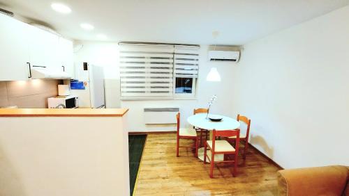 Vozdovac Apartment | Apartment ENJOY BG