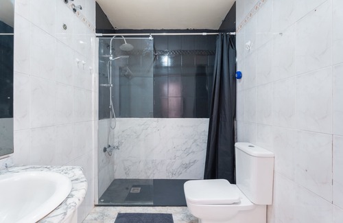 Castello de la Plana Apartment | Apartment 'Caperó' with Wi-Fi and Air Conditioning