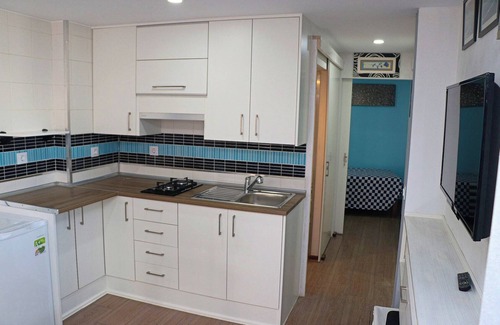 Conil de la Frontera City Center Apartment | Apartment close to beach with Wi-Fi