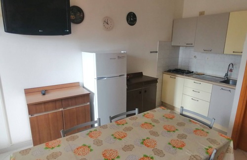 Jesolo Apartment | Apartment 'Euroholiday 1G' with Private Terrace and Wi-Fi