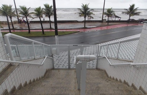 Balneario Umurama Apartment | APARTMENT FACING THE SEA, OPEN THE GATE AND YOU'RE ALREADY ON THE SAND! NOW WITH WI-FI!