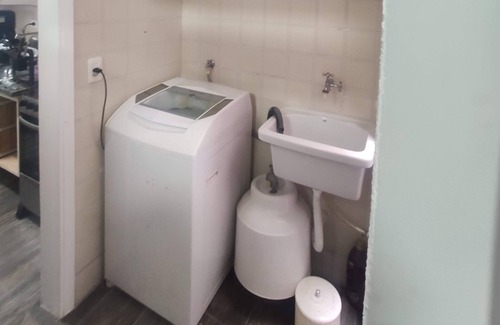 Tombo Apartment | Apartment facing the sea.