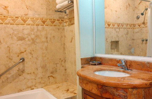 Playacar Fase I Resort | Apartment facing the sea 15 min walk from the center