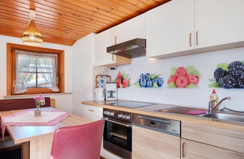 Furtwangen Apartment | Apartment 'Feldbergblick' with Mountain View, Shared Garden and Wi-Fi