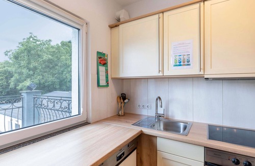 Neuwied Apartment | Apartment 'Fewo Mit Terasse Neuwied Koblenz' with Private Terrace, Balcony and Wi-Fi