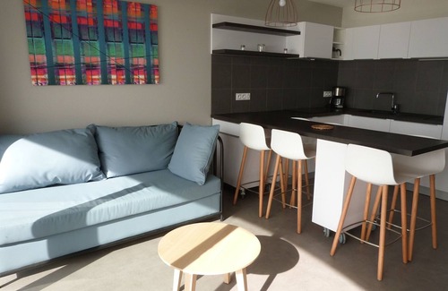 La Tranche-sur-Mer Apartment | Apartment for 6 with balcony, pool and direct beach access in La Tranche-sur-Mer