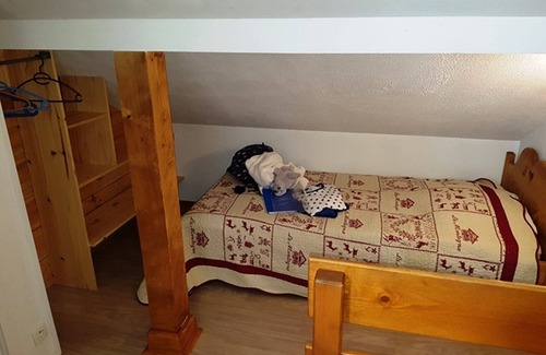 Valmeinier Apartment | Apartment for 10 people with outside swimming pool great for summer alps holiday
