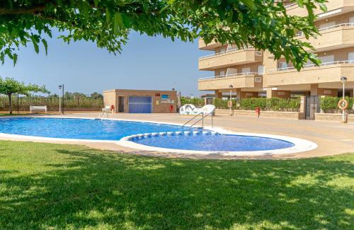 Cabanes Apartment | Apartment for 5 people with pool, terrace, AC, WiFi and parking