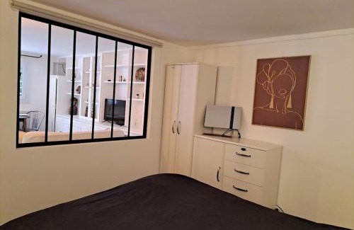 Bievres Apartment | Apartment
