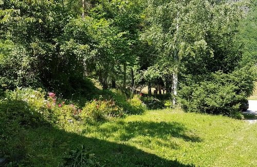 Champagny-en-Vanoise Apartment | Apartment in chalet in Champagny-en-Vanoise - La Plagne
