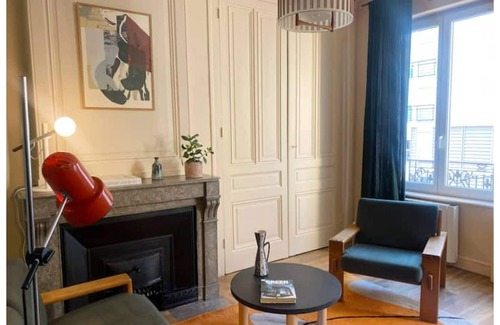 Yves Farge - Le Fleuve Apartment | Apartment
