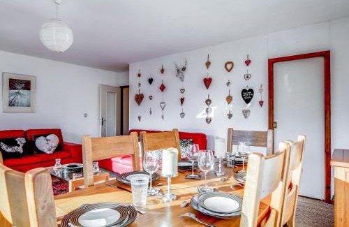 Saint-Gervais-les-Bains Apartment | Apartment Fleurs des Alpes-1 by Interhome