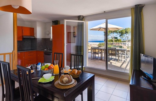 Le Brusc Apartment | Apartment in Six-Fours with Sea View