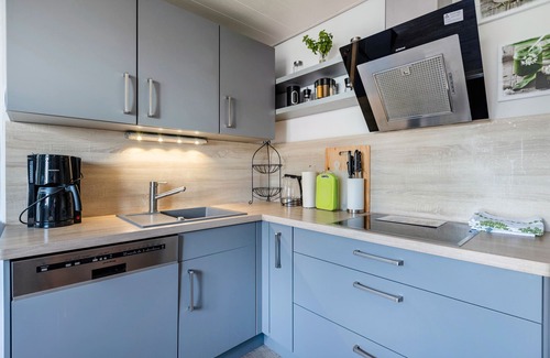 Moos Apartment | Apartment 'Fürst' with Shared Garden, Balcony and Wi-Fi