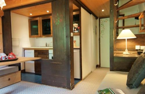 Argentiere Apartment | Apartment Grand Roc-3 by Interhome