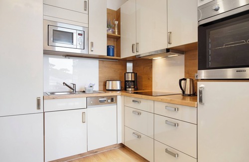 Binz Apartment | Apartment 'Haus A Cappella B6' with Balcony and Wi-Fi