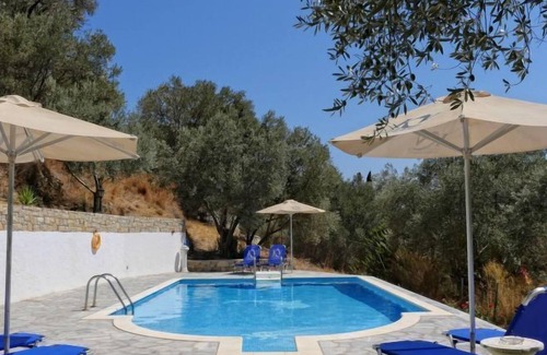 Kerveli Apartment | Apartment Hera in Samos Town - 2 persons, 1 bedrooms