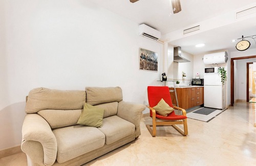 La Trinidad Apartment | Apartment 'Home Trinidad' with Private Terrace, Wi-Fi and Air Conditioning