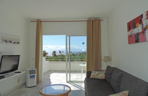 Costa Adeje Apartment | Apartment-Hotel Altamira