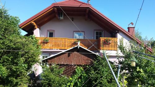Bizeljsko Apartment | Apartment House Sumrak