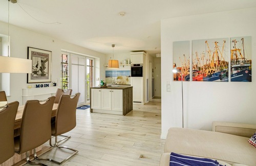 Baltrum Apartment | Apartment "Hus Wittdün Deck 1 Baltrum" with Balcony & Wi-Fi