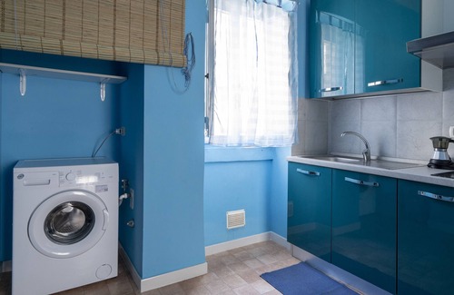 Ostuni Apartment | Apartment 'I Cieli Di Ostuni' with Balcony, Wi-Fi and Air Conditioning