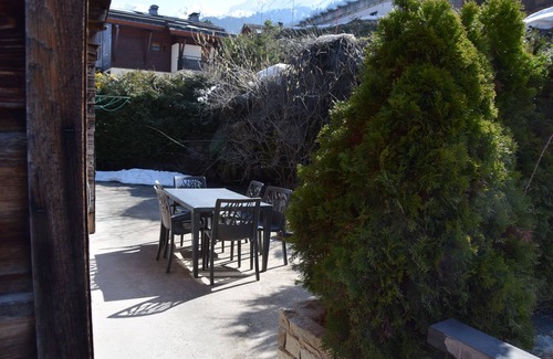La Clusaz Apartment | Apartment in a house, in the heart of the village, at the foot of the ski slopes