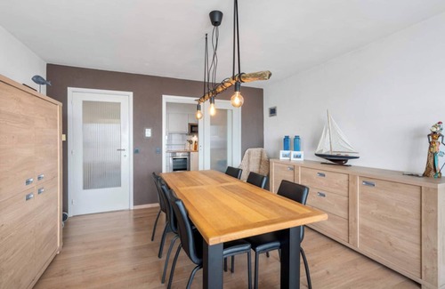 Blankenberge Apartment | Apartment in Blankenberge with Sea Views