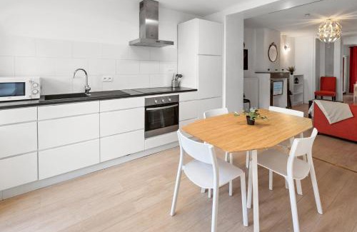 Upper Town Apartment | Apartment in Brussels, Lantsheere by Homenhancement SA