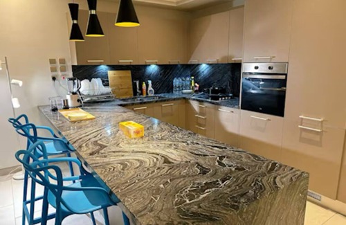 Old Dubai Apartment | Apartment in Bur dubai