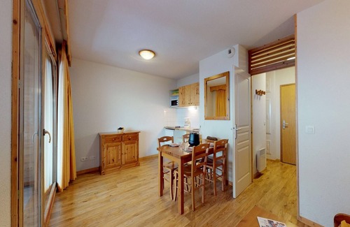 Chamrousse Apartment | Apartment in Chamrousse with balcony