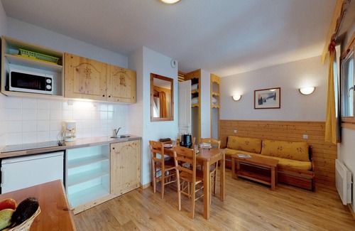 Chamrousse Apartment | Apartment in Chamrousse with balcony