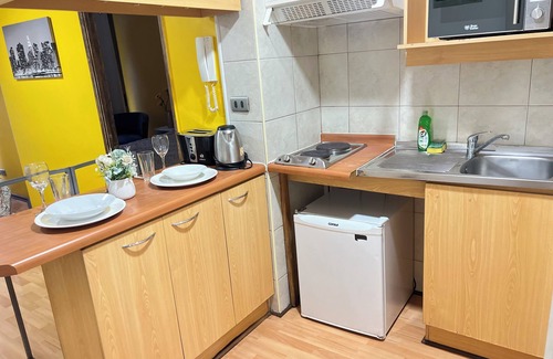 Bellavista Apartment | Apartment in downtown Santiago, Lastraría neighborhood, steps away from Metro Bellas Artes.